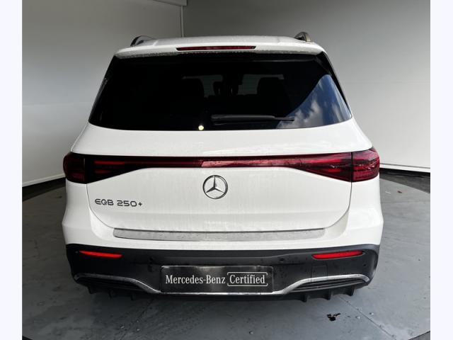 Mercedes Benz Eqb image 5