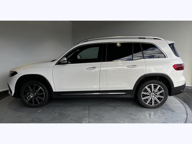Mercedes Benz Eqb image 4