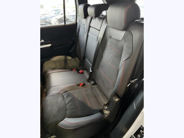 Mercedes Benz Eqb image 3