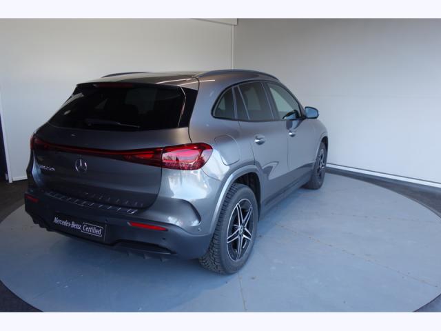Mercedes Benz Eqa image 3