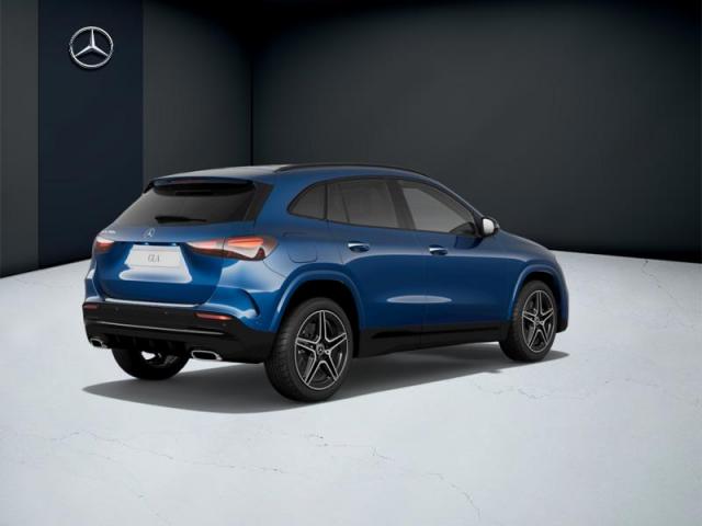 Mercedes Benz Gla image 5