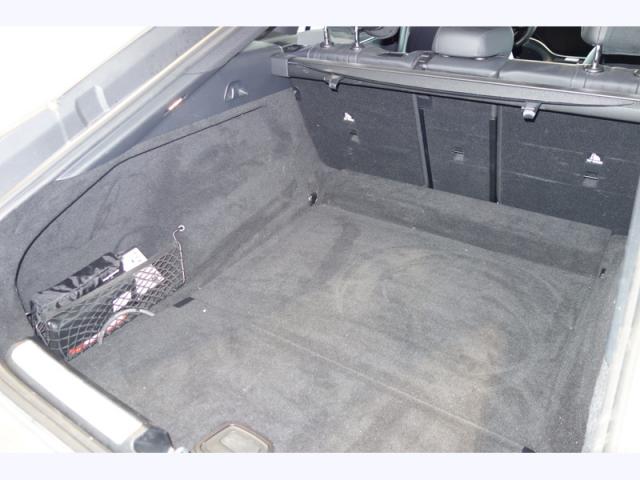 Mercedes Benz Eqs image 8