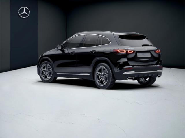 Mercedes Benz Gla image 6
