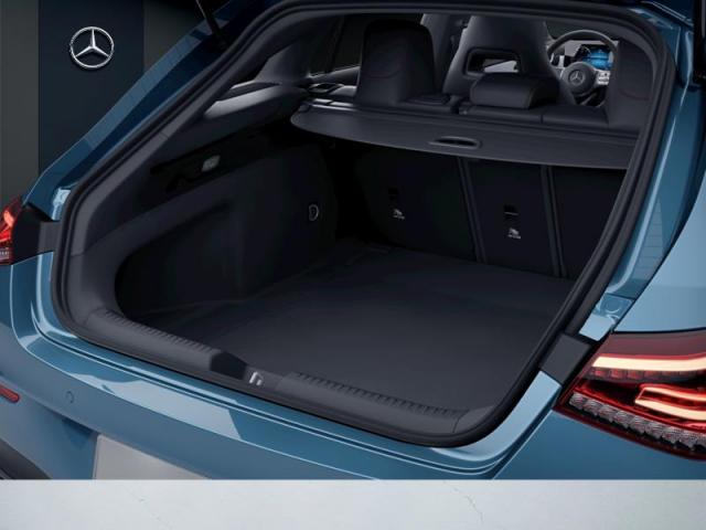 Mercedes Benz Cla Shooting Brake image 2