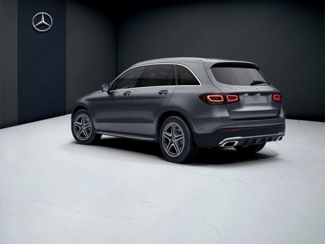 Mercedes Benz Glc image 9