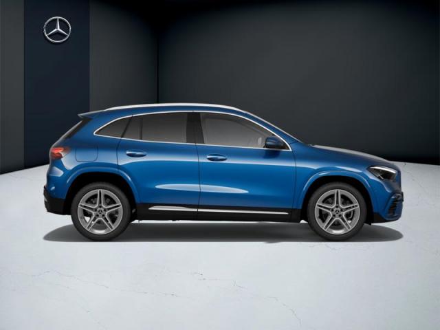Mercedes Benz Gla image 9