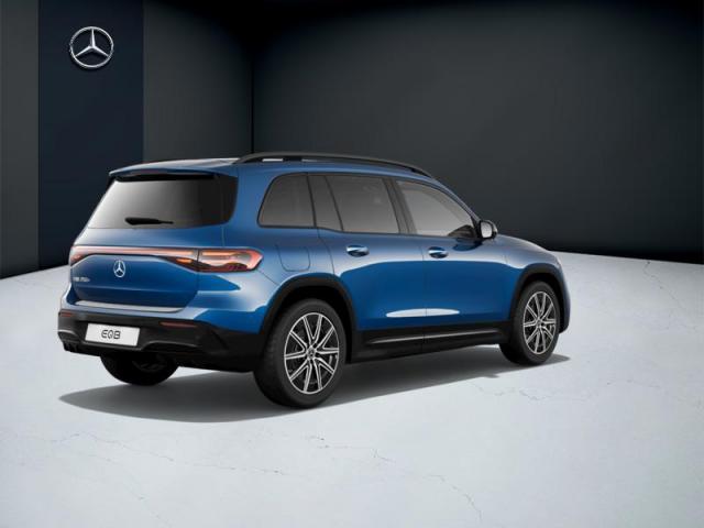 Mercedes Benz Eqb image 7