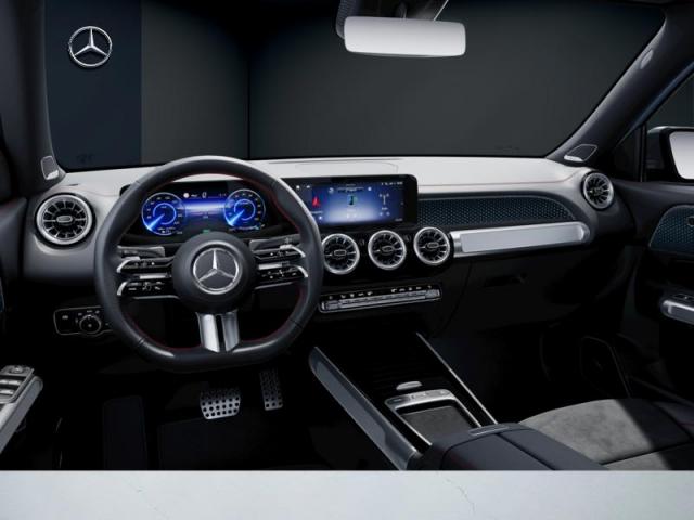 Mercedes Benz Eqb image 4