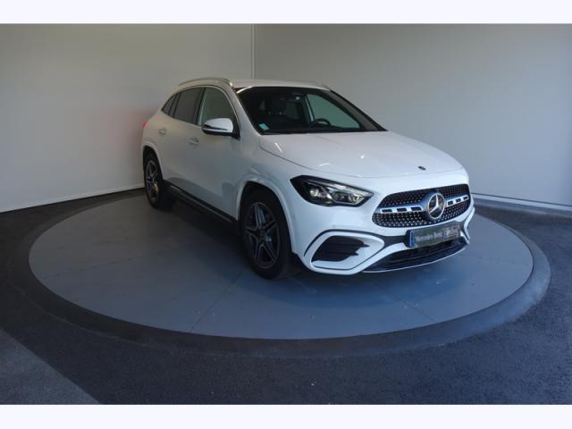 Mercedes Benz Gla image 3