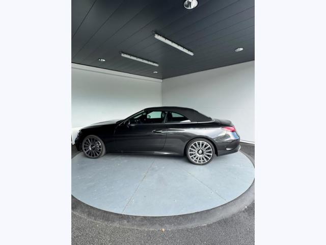 Mercedes Benz Cle image 9