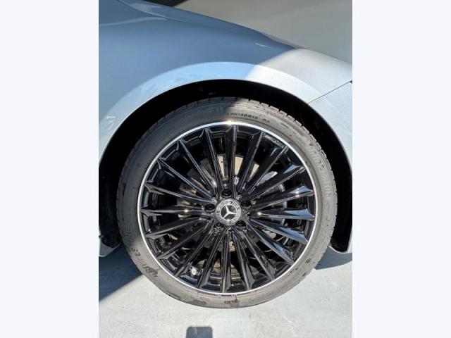 Mercedes Benz Cla Shooting Brake image 8