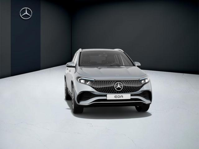 Mercedes Benz Eqa image 4