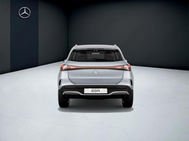 Mercedes Benz Eqa image 6
