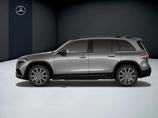 Mercedes Benz Eqb image 9