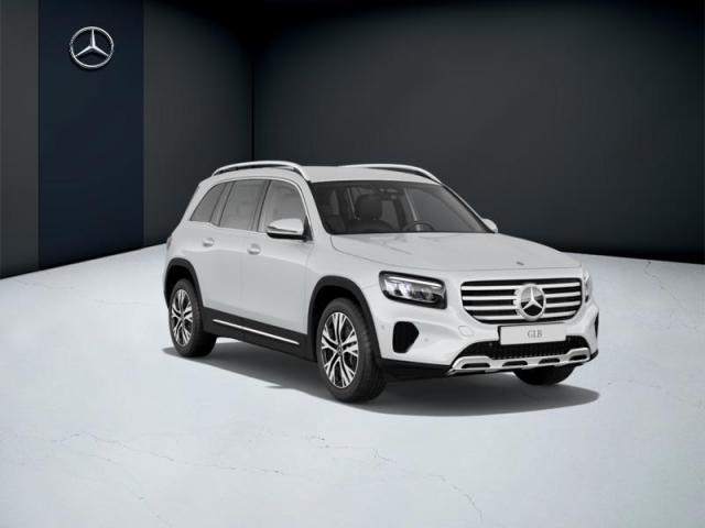 Mercedes Benz Glb image 9