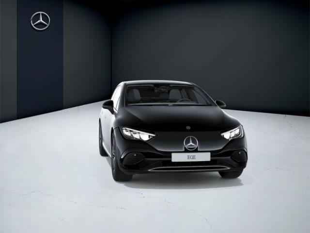 Mercedes Benz Eqe image 1