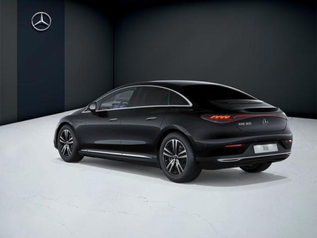 Mercedes Benz Eqe image 9