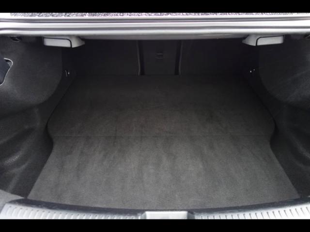 Mercedes Benz Cla image 4