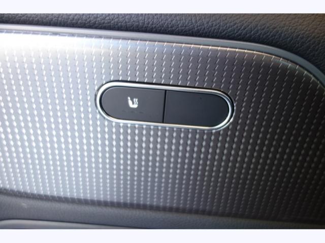 Mercedes Benz Gla image 6