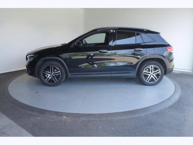 Mercedes Benz Gla image 2