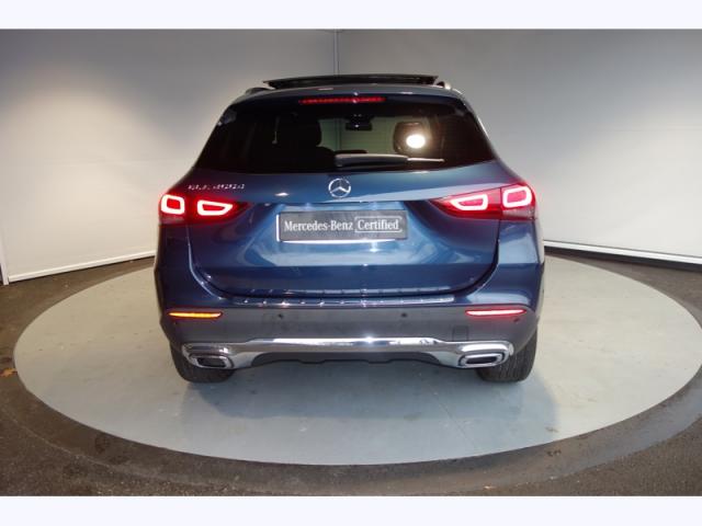 Mercedes Benz Gla image 1