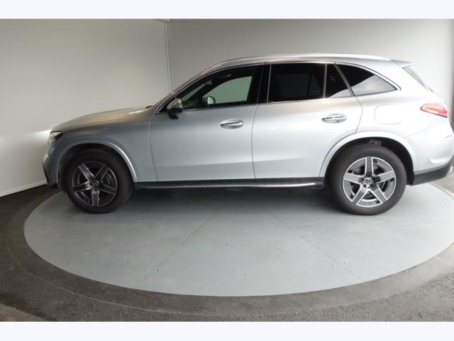 Mercedes Benz Glc image 4