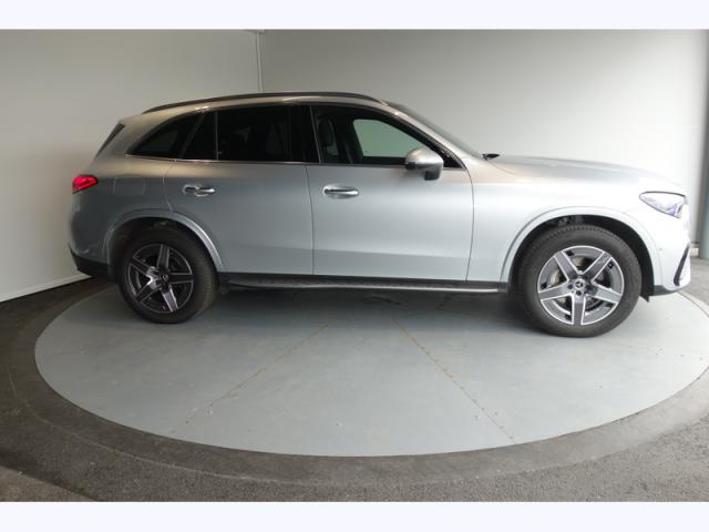 Mercedes Benz Glc image 2