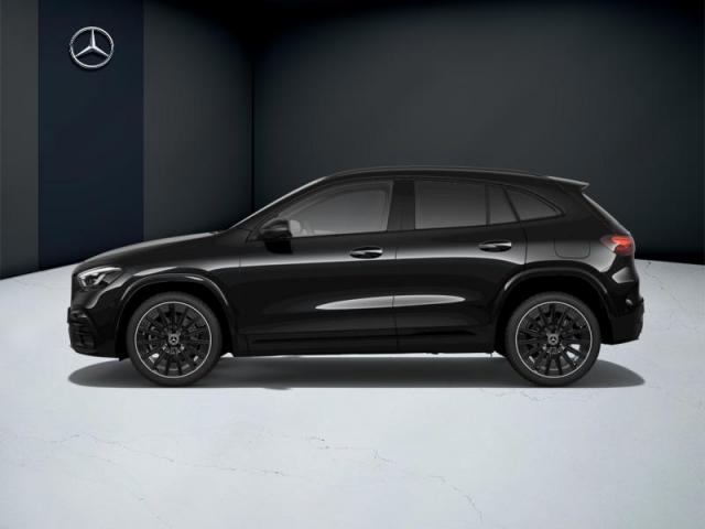 Mercedes Benz Gla image 2