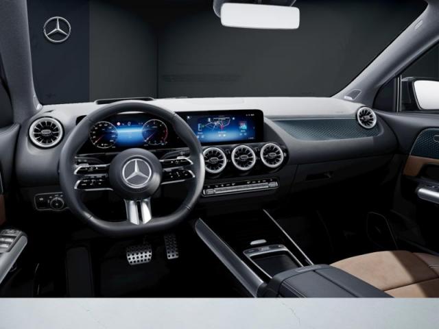 Mercedes Benz Gla image 5