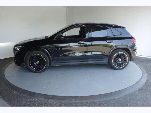 Mercedes Benz Gla image 2