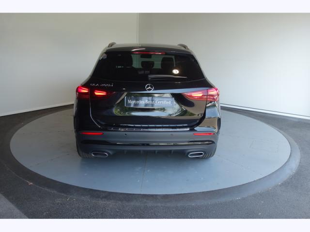 Mercedes Benz Gla image 3