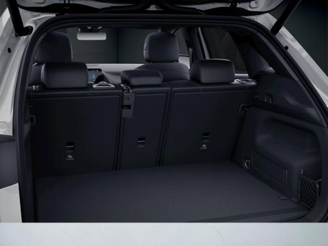 Mercedes Benz Gla image 6