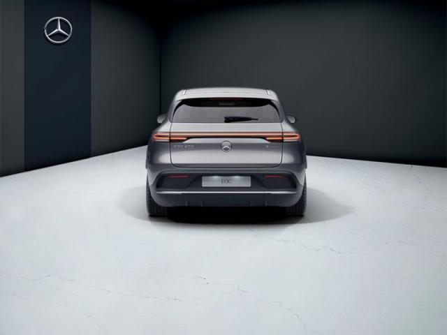 Mercedes Benz Eqc image 6