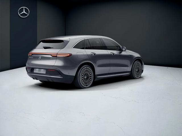 Mercedes Benz Eqc image 3