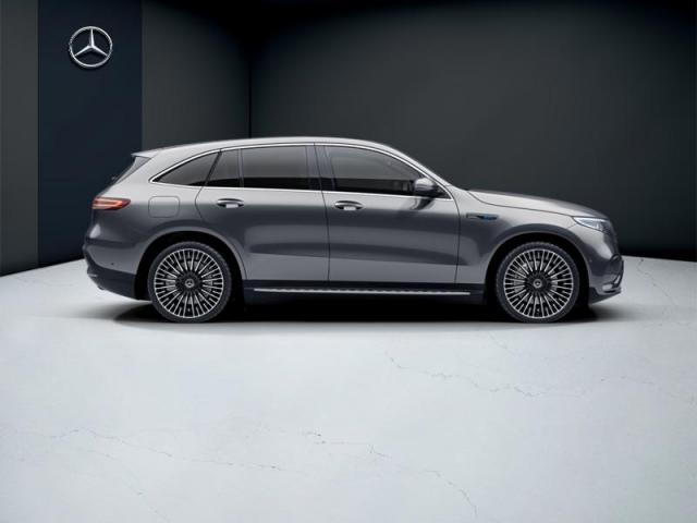 Mercedes Benz Eqc image 5