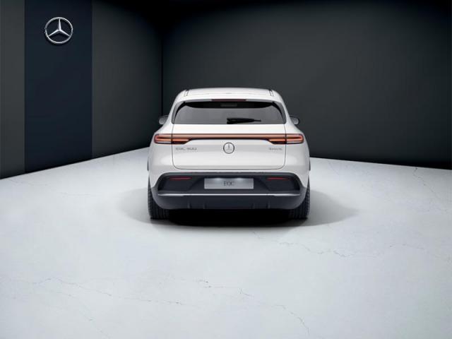 Mercedes Benz Eqc image 2