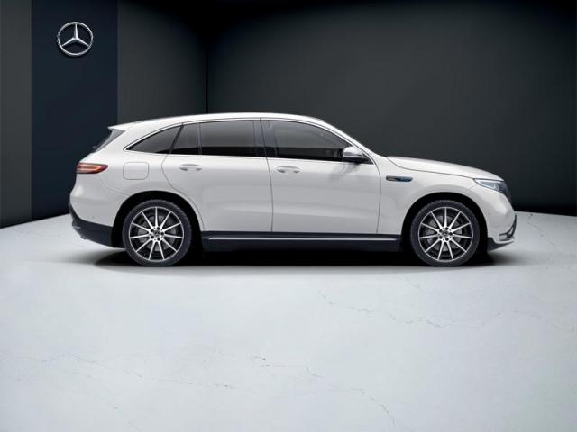 Mercedes Benz Eqc image 3