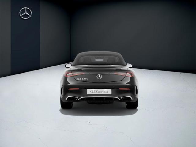 Mercedes Benz Cle image 9