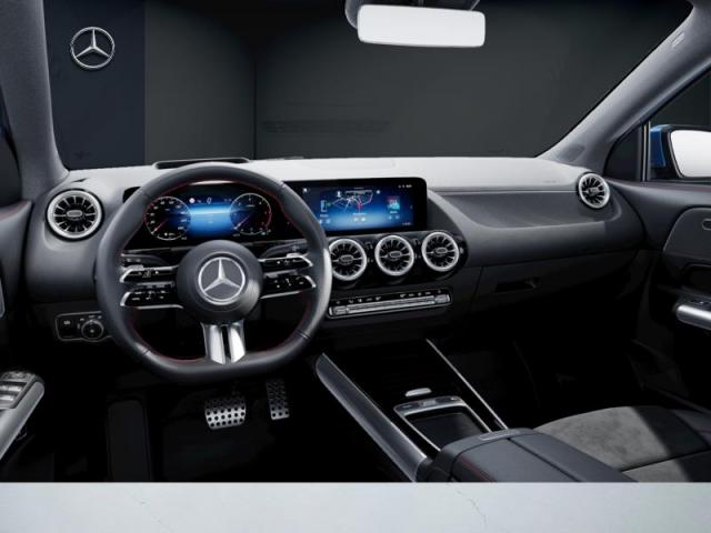 Mercedes Benz Gla image 7