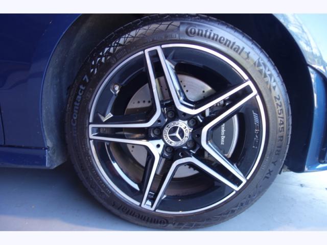 Mercedes Benz Cla image 6