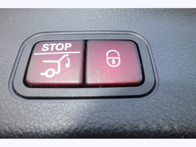 Mercedes Benz Gla image 8