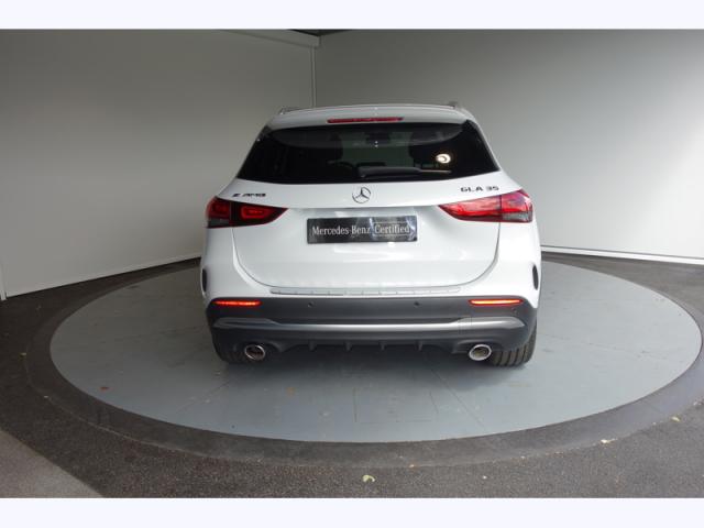 Mercedes Benz Gla image 7