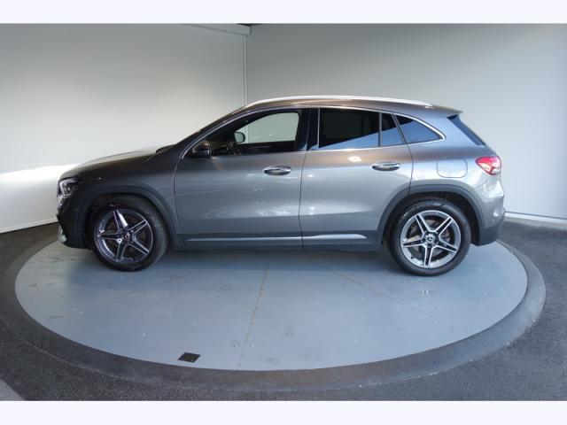 Mercedes Benz Gla image 9