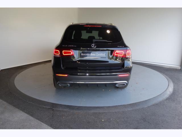 Mercedes Benz Glc image 9