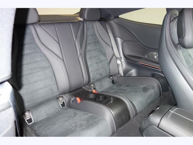 Mercedes Benz Cle image 2