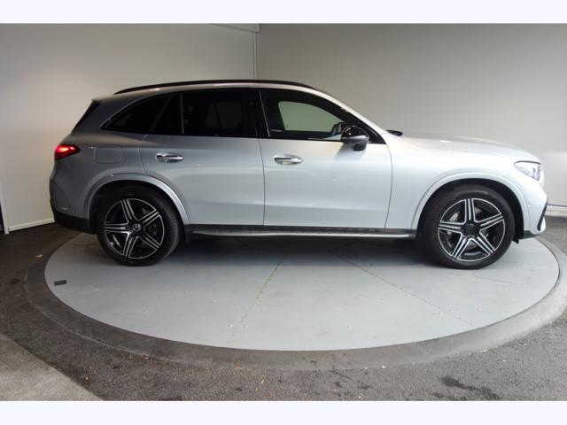 Mercedes Benz Glc image 3