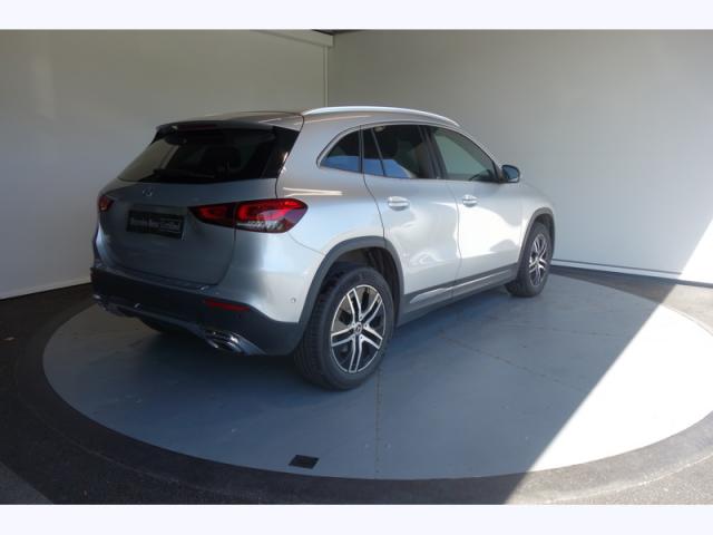 Mercedes Benz Gla image 5