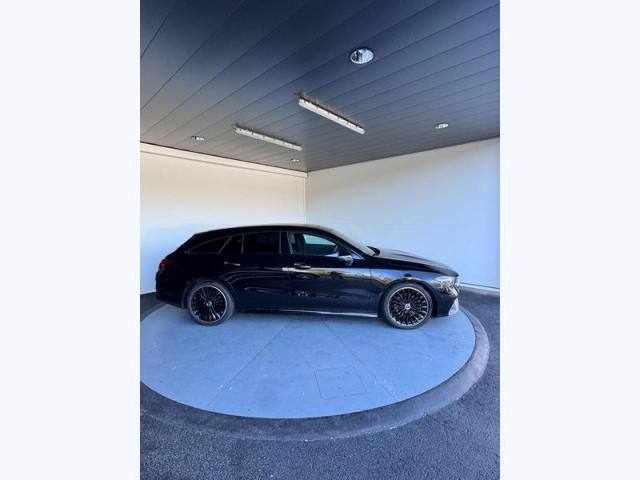 Mercedes Benz Cla Shooting Brake image 7