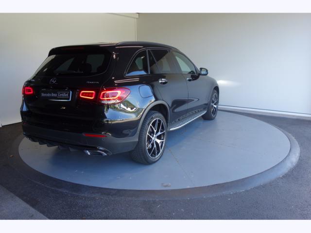 Mercedes Benz Glc image 9