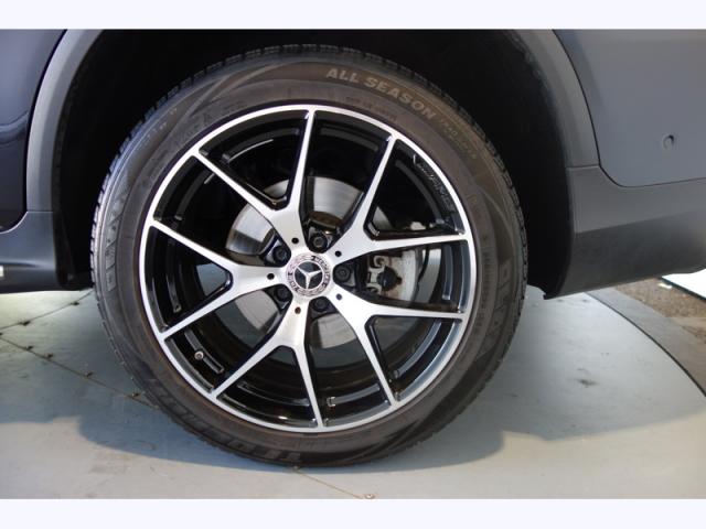 Mercedes Benz Glc image 2